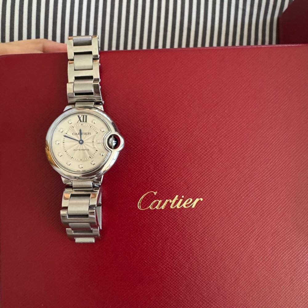 Cartier diamond balloon Bleu 33 Watch